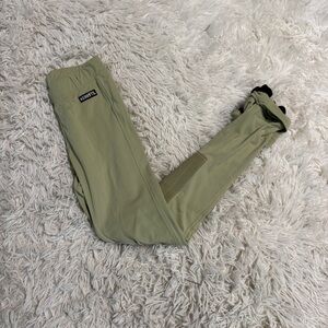 Child’s Medium Tan Kerrits Knee Patch Horseback Riding Jodphurs Breeches